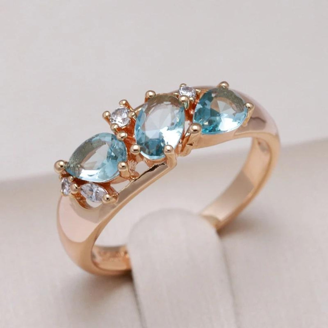 Elegant Vintage Zirconia Ring in Gold Blå