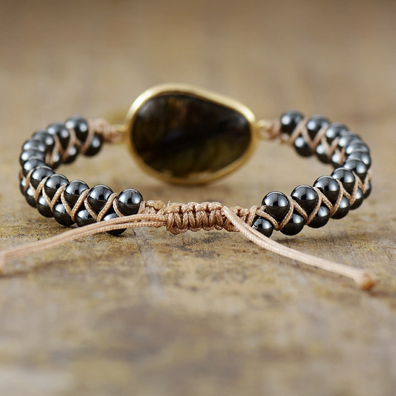 "Celestial Eye" Bracelet in Labradorite & Hematite