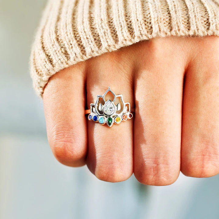 Adjustable Ring "Crystal Lotus"