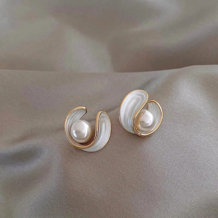 Antoinette Luxe Vita Opal Earrings