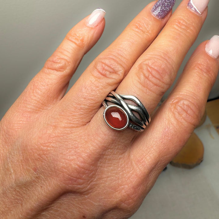 Adjustable "Prema" Ring in Garnet & Silver
