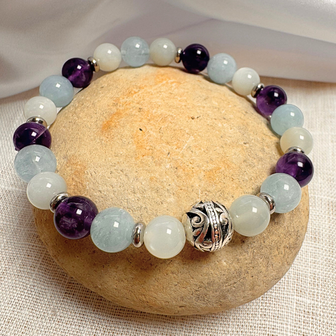 Premium Bracelet "Inner Well-Being" in Amethyst, Aquamarine & Moonstone