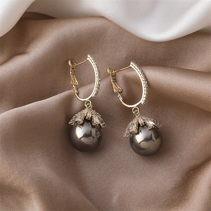 Malia Pärl Drop Earrings