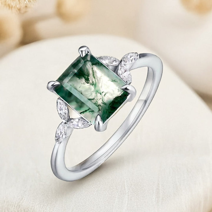 "Verdant Balance" Ring in Moss Agate & Silver