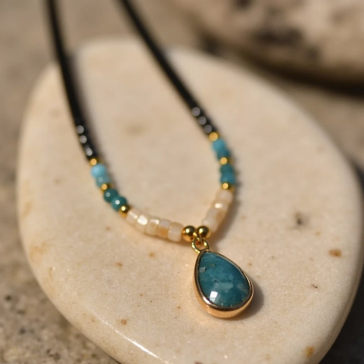 "Apatite" Drop Choker Necklace