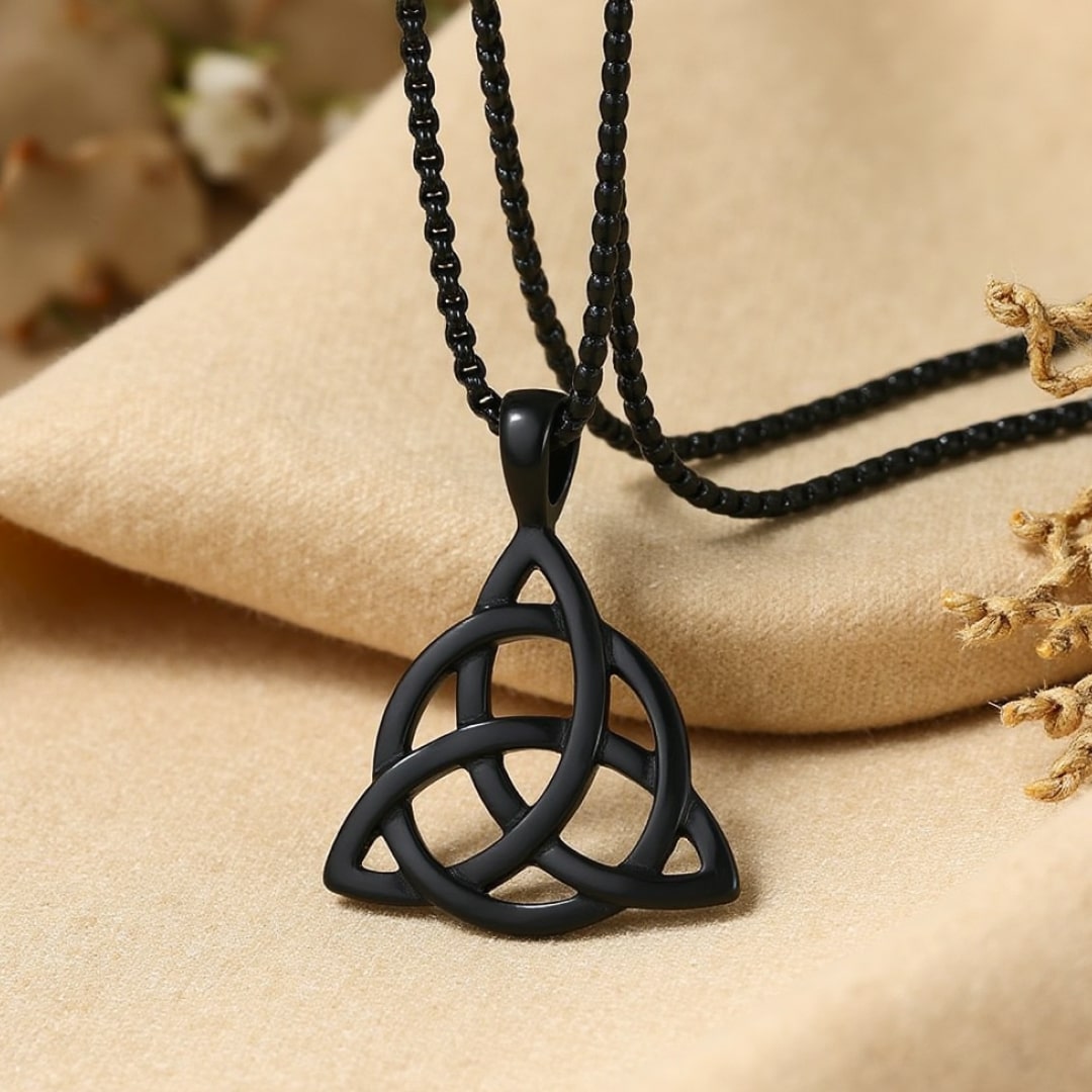 "Triquetra" Pendant in Stainless Steel