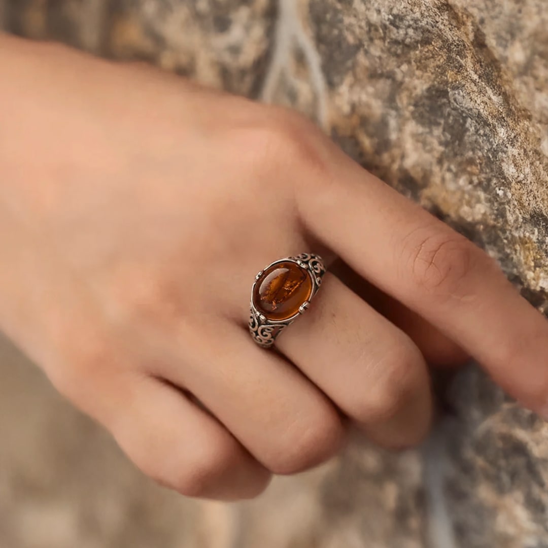 Adjustable Ring "Solar Radiance" in Amber & Silver