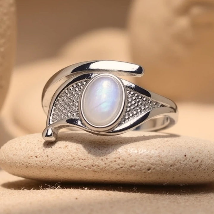 "Aura Protective" Adjustable Ring in White Labradorite