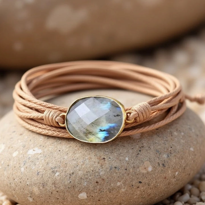 "Libération" Bracelet in Labradorite