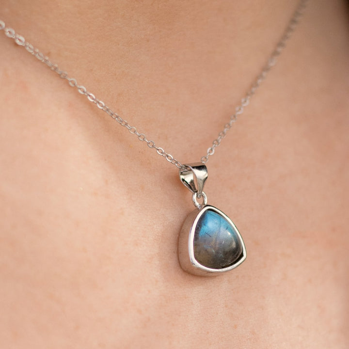 "Guardian of Aura" Labradorite Pendant