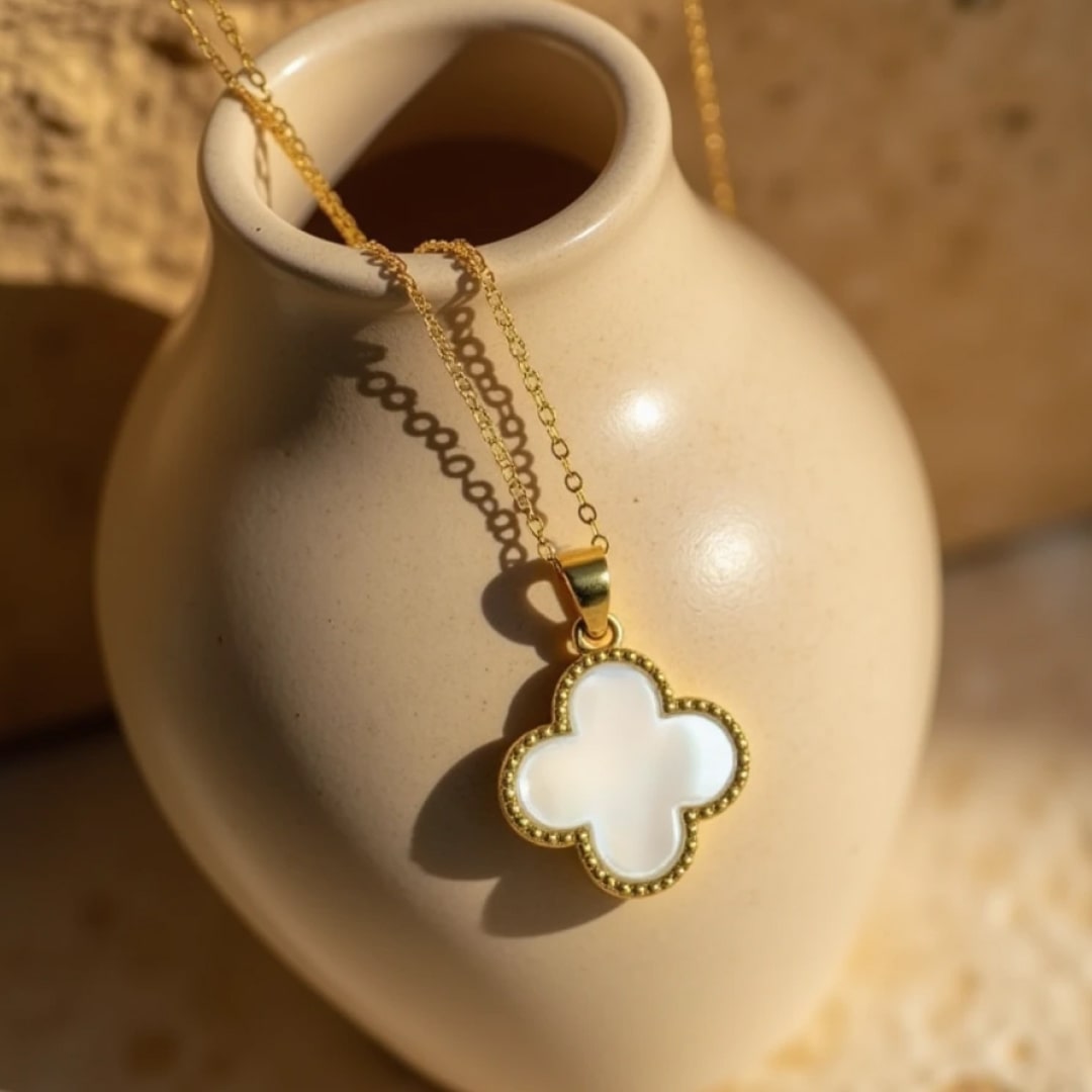 "Clover Luck" Necklace in Mother-of-Pearl or Onyx