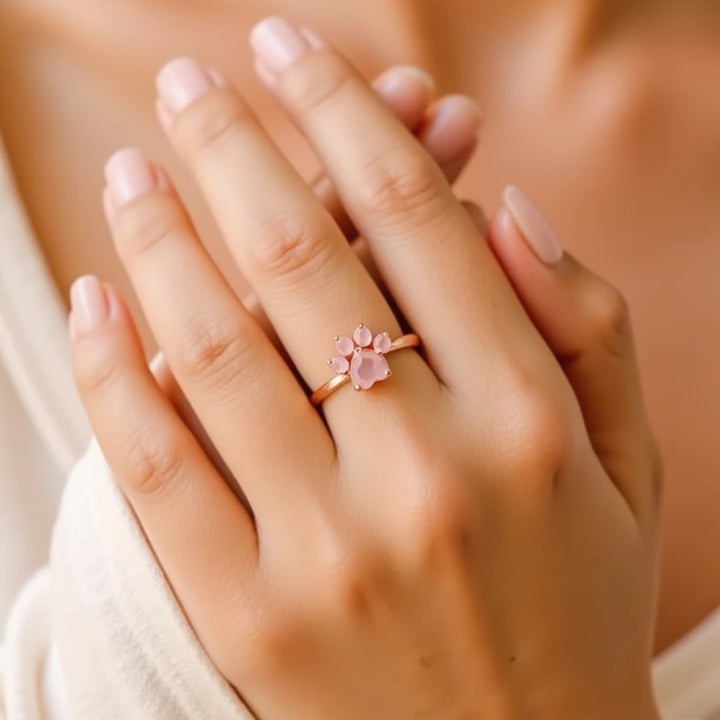 Adjustable Ring "My Heart on Paws" in Rose Quartz