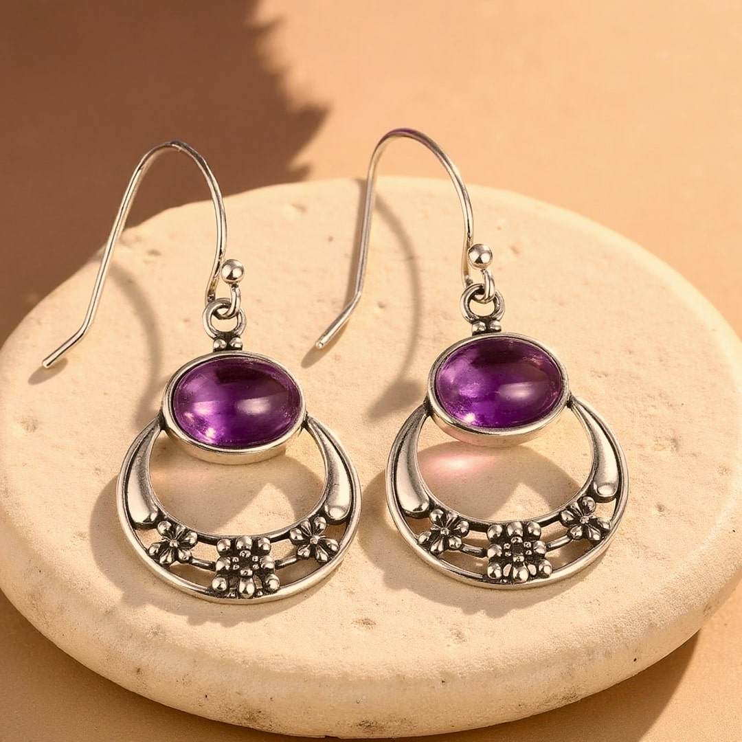 "Ear Rings 'Feminine Wisdom' in Amethyst & Silver"