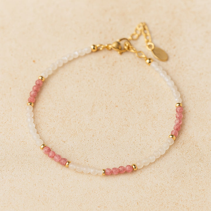 Fine Bracelet "Subtle Glow" in Rose Quartz & Natural Stones