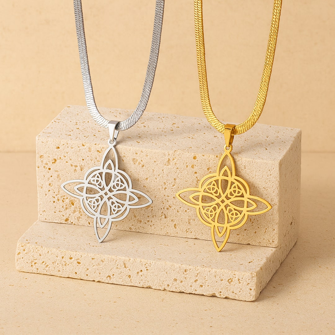 "Eternal Protection" Pendant - Witch's Knot, Flat Chain
