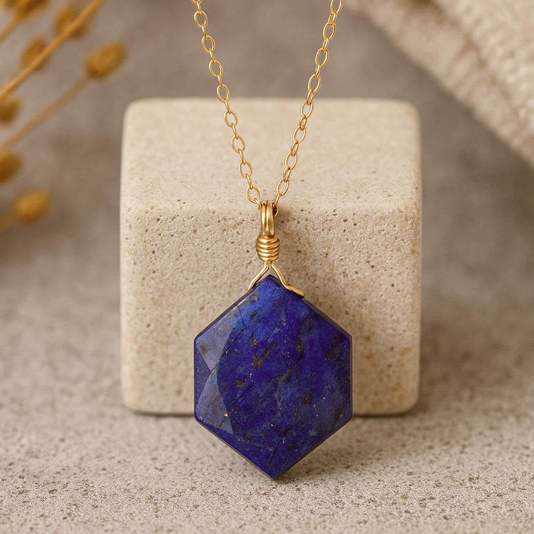 "Guardian Star" Pendant in Lapis Lazuli or Labradorite