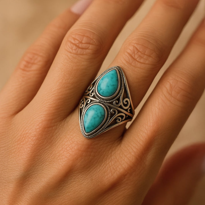 Ring "Echo Protector" in Turquoise & Silver