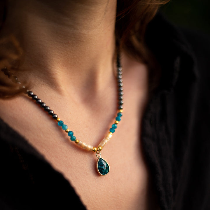 "Apatite" Drop Choker Necklace