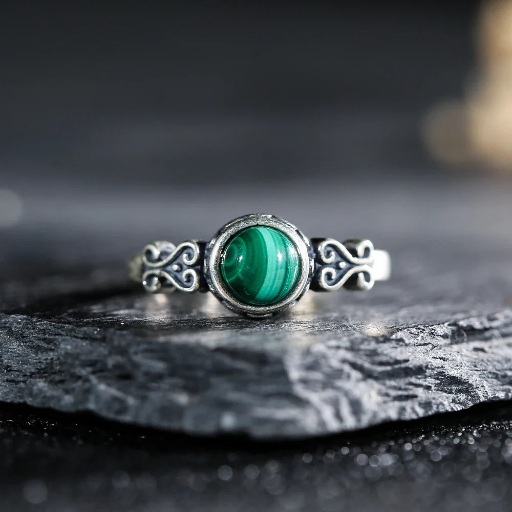 Adjustable "Heart Protection" Ring in Malachite & Silver
