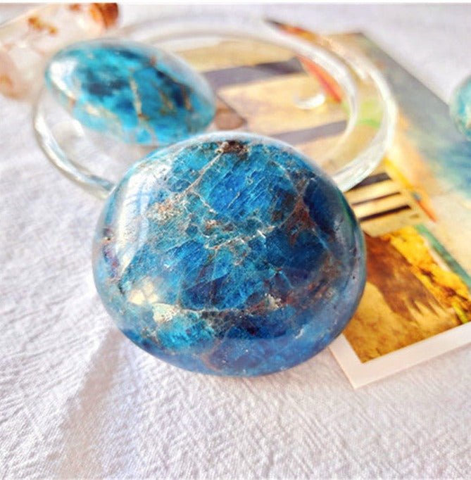 Blue Apatite Pebble - Weight Control