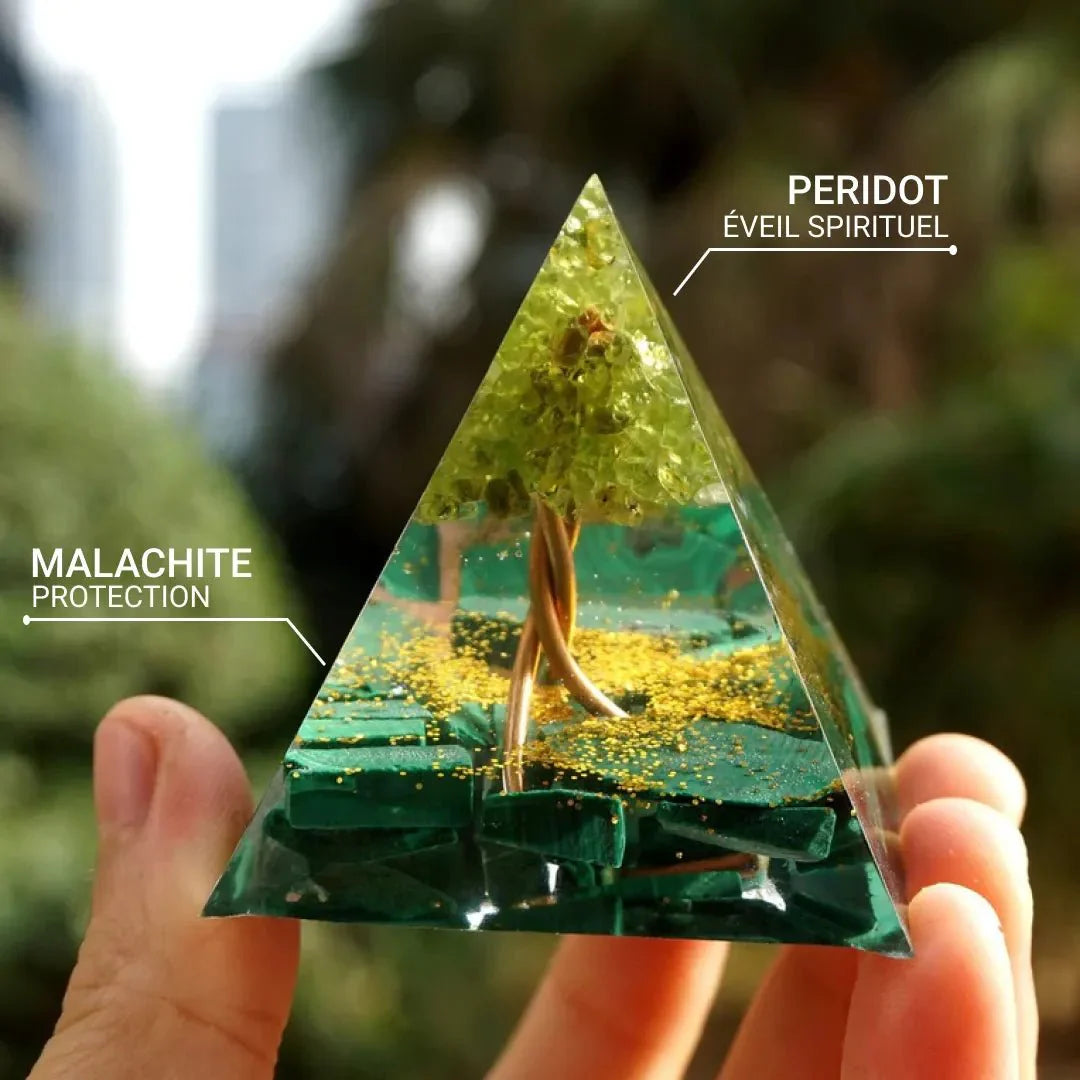 Orgonite "Rebirth Tree of Life" in Peridot & Malachite