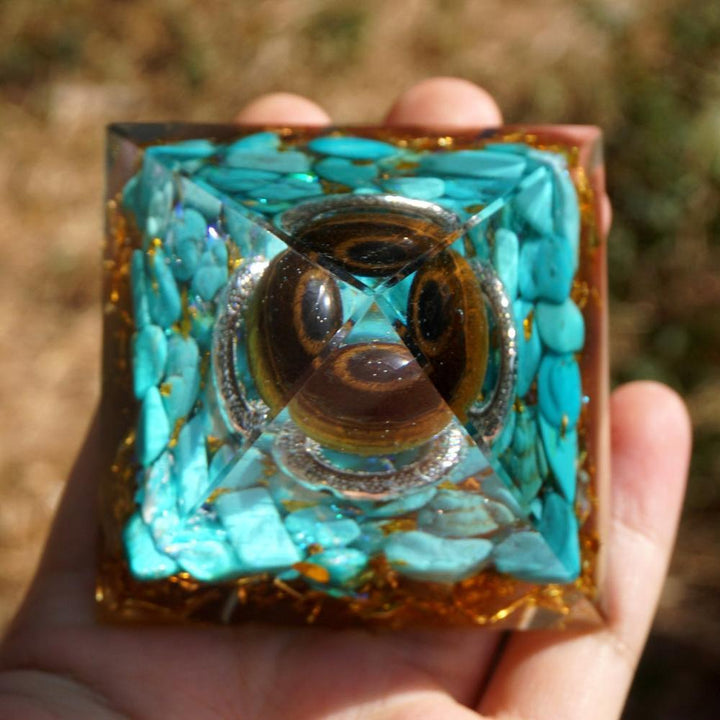 Orgonite "Magic Sun" in Turquoise & Tiger's Eye